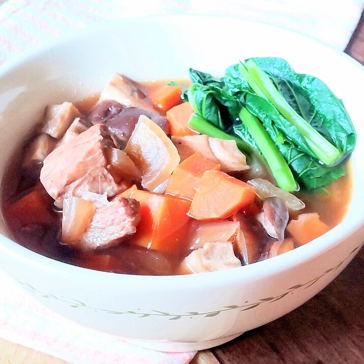 和風！豚もも肉とたっぷり野菜のおかずスープ
